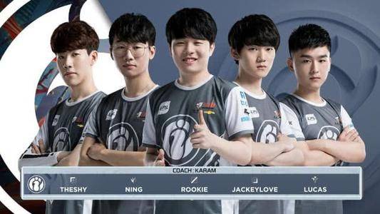 2月间举行 2月间举行