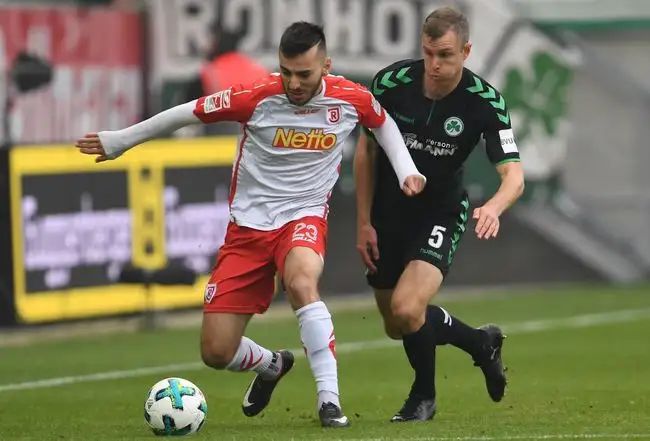 入季后赛 入季后赛