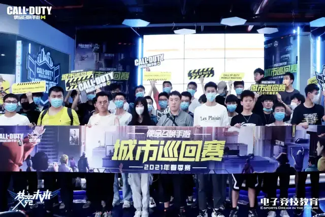 更是品牌与 更是品牌与